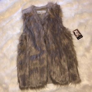 BNWT Sebby Collection faux fur jacket
